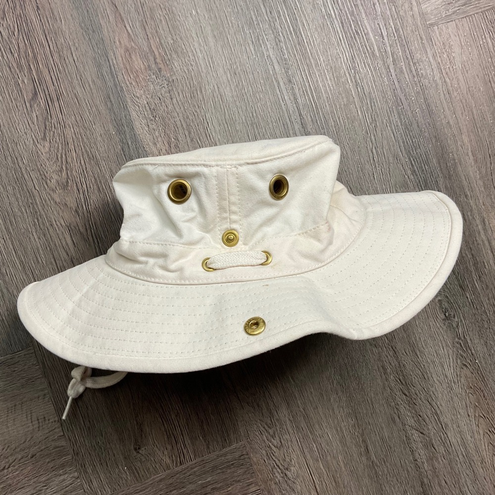 Tilley Endurables T3 Traditional Canvas Hat Unisex 6 7/8 White Made in Canada